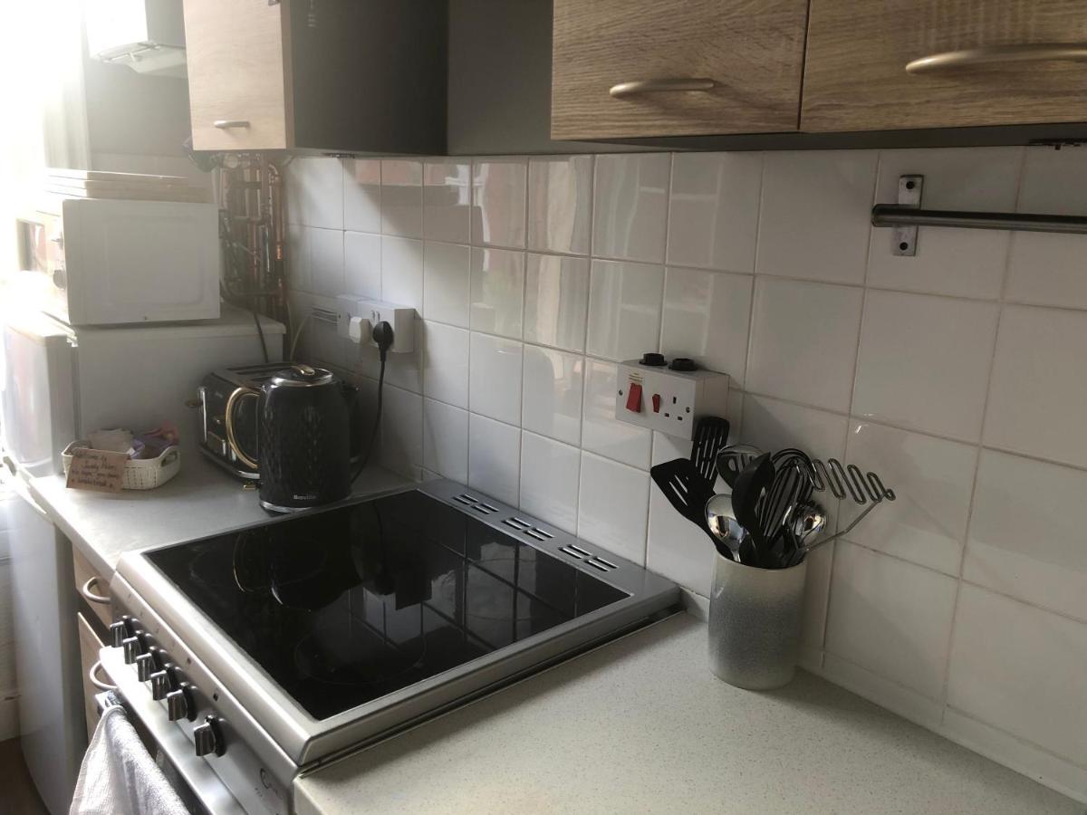 Granby House Holiday Apartments, Apartment 2, In The Old Town, Free On Street Parking Included Scarborough Dış mekan fotoğraf
