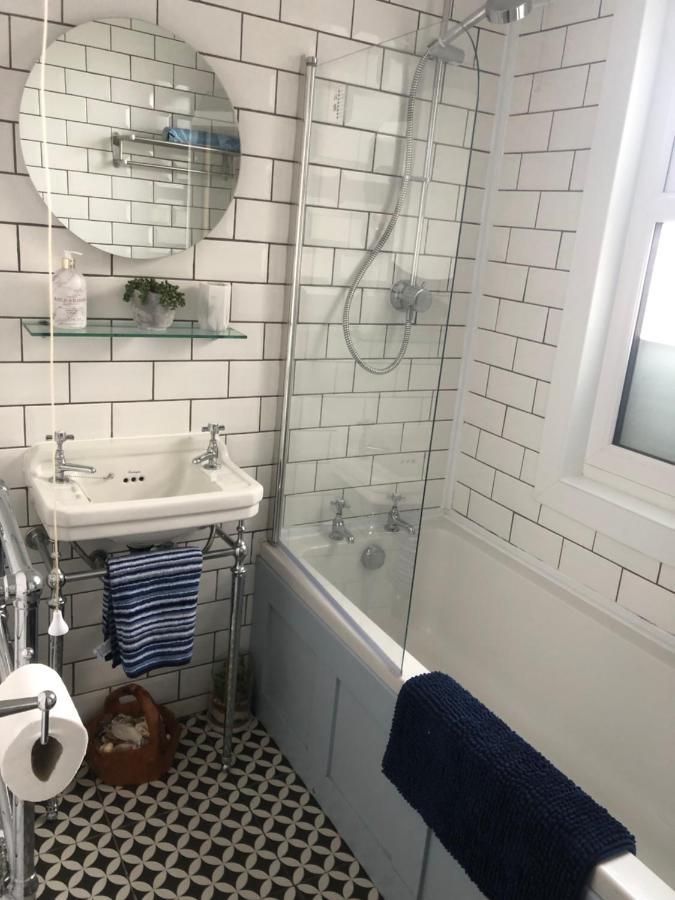 Granby House Holiday Apartments, Apartment 2, In The Old Town, Free On Street Parking Included Scarborough Dış mekan fotoğraf